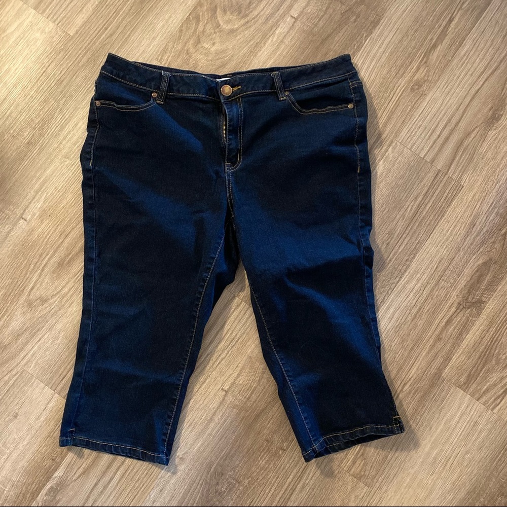 Lane Bryant peddle pushers size 18